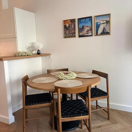 Agnes Little Corner דירה הונפלר