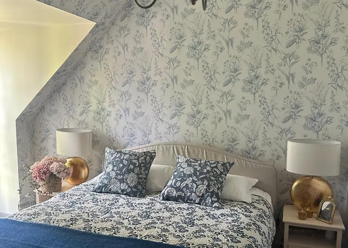 Апартаменты Agnes Little Corner *